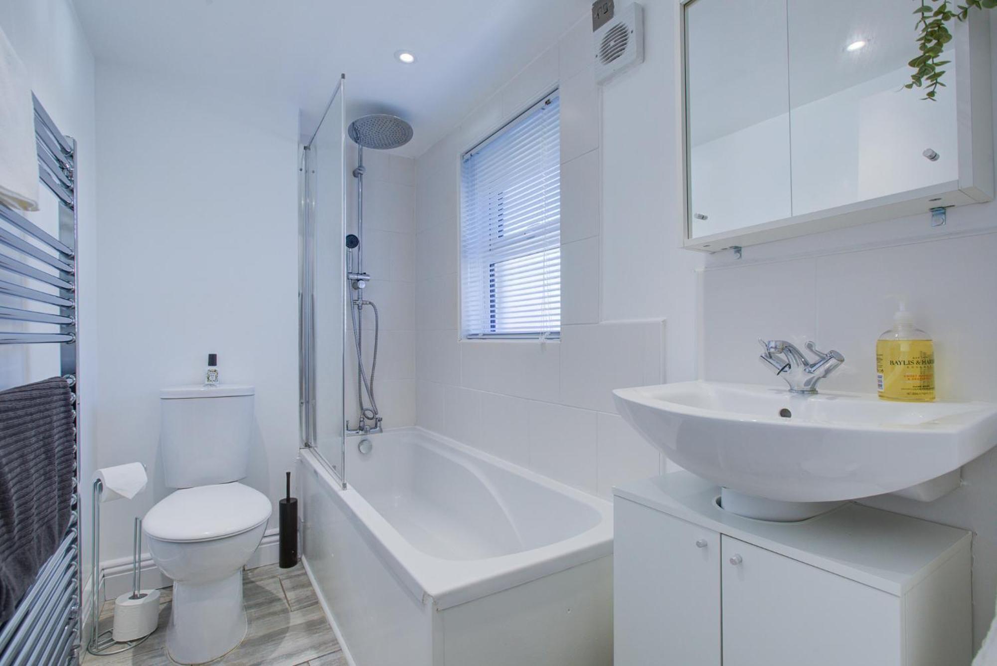 Bath - Arree Margate